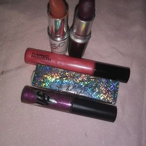 M.A.C Lipgloss & Lipstick